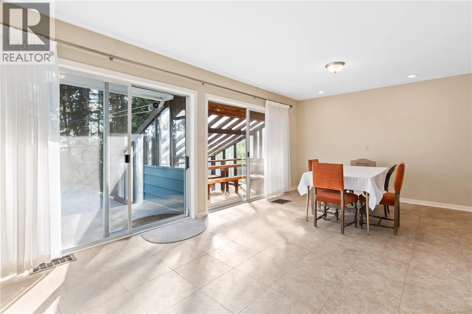 1850 Alberni Hwy