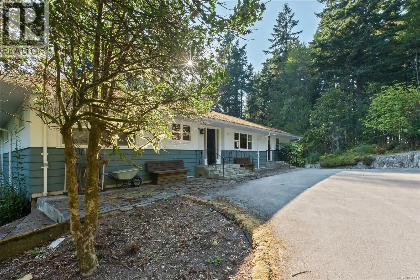 1850 Alberni Hwy