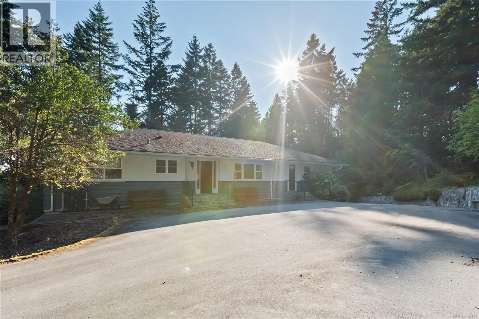 1850 Alberni Hwy