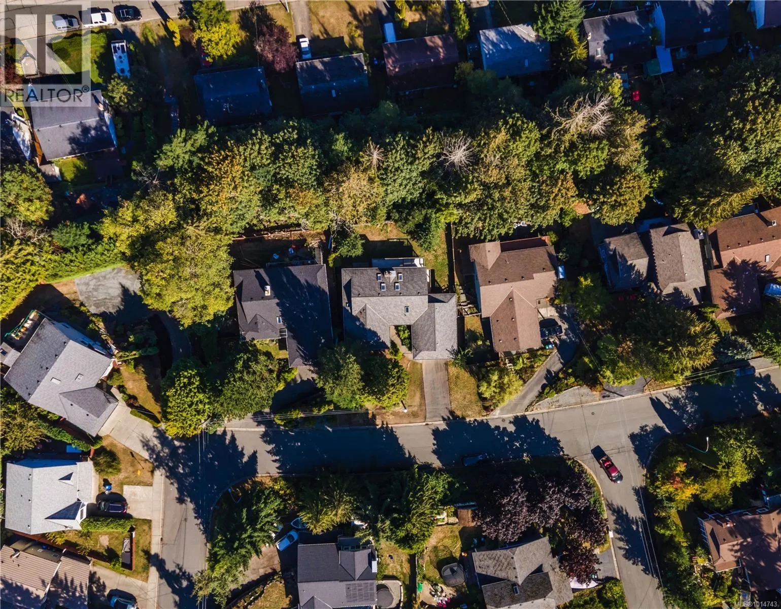 3521 FAIRVIEW Dr