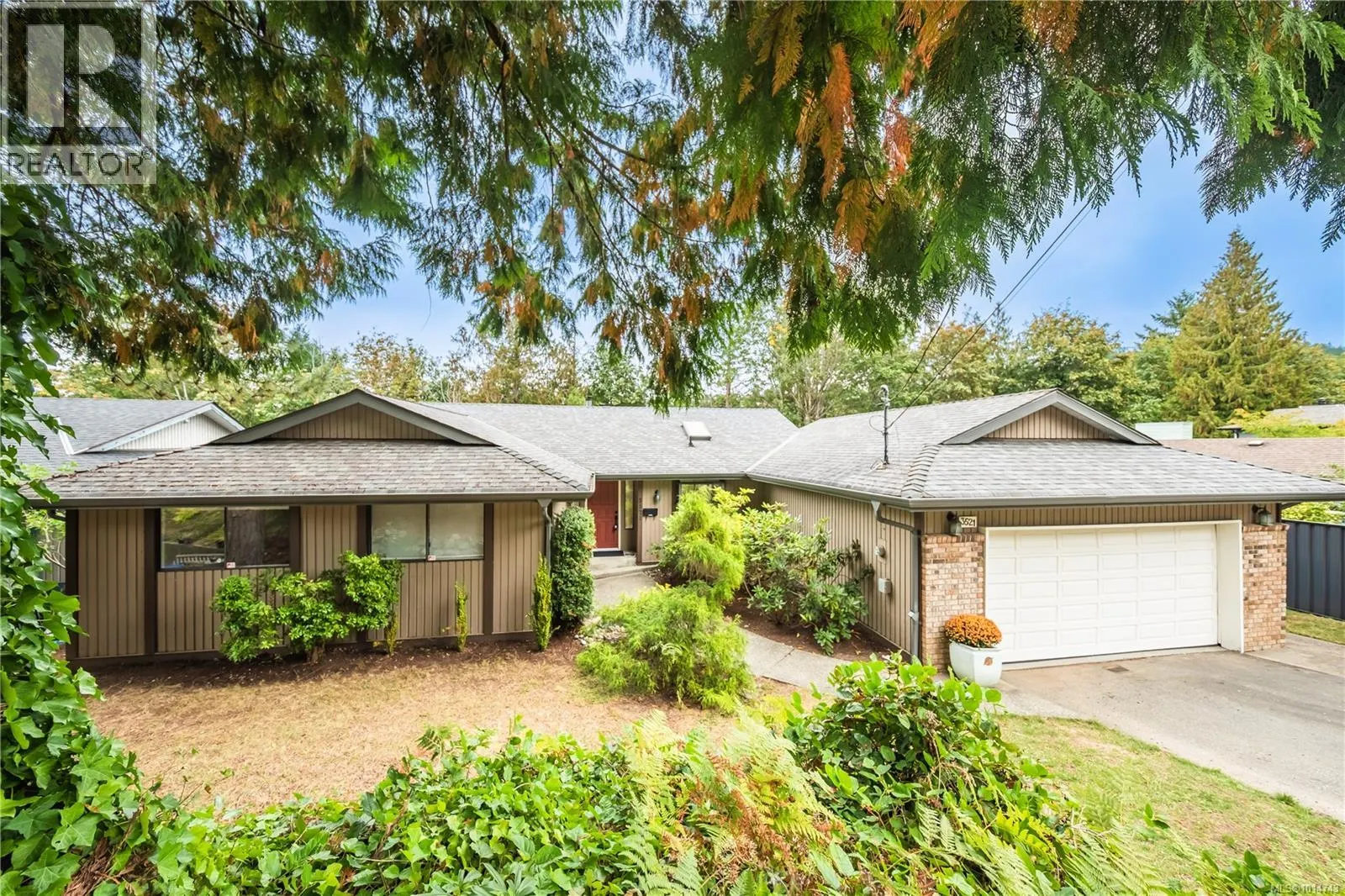 3521 FAIRVIEW Dr