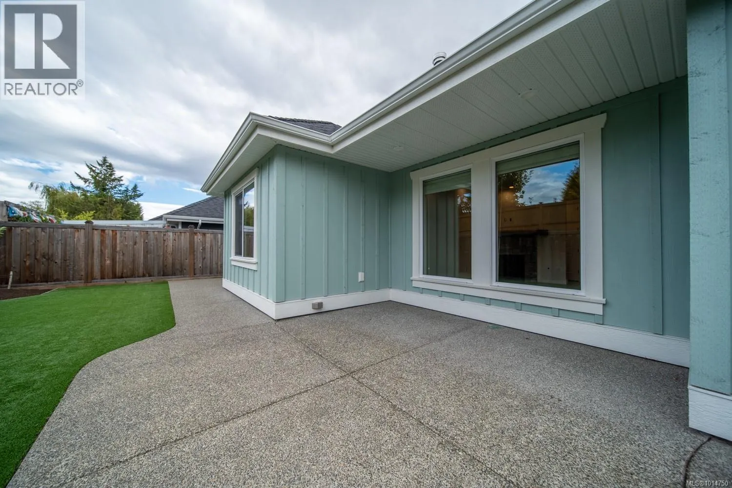 553 Rainbow Way