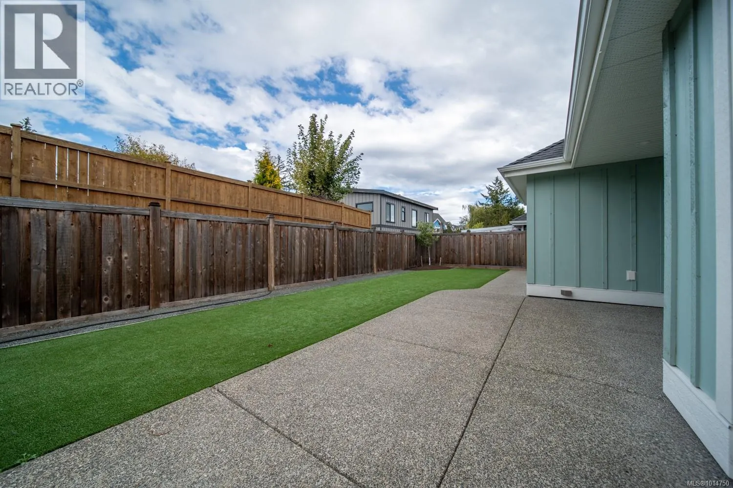 553 Rainbow Way