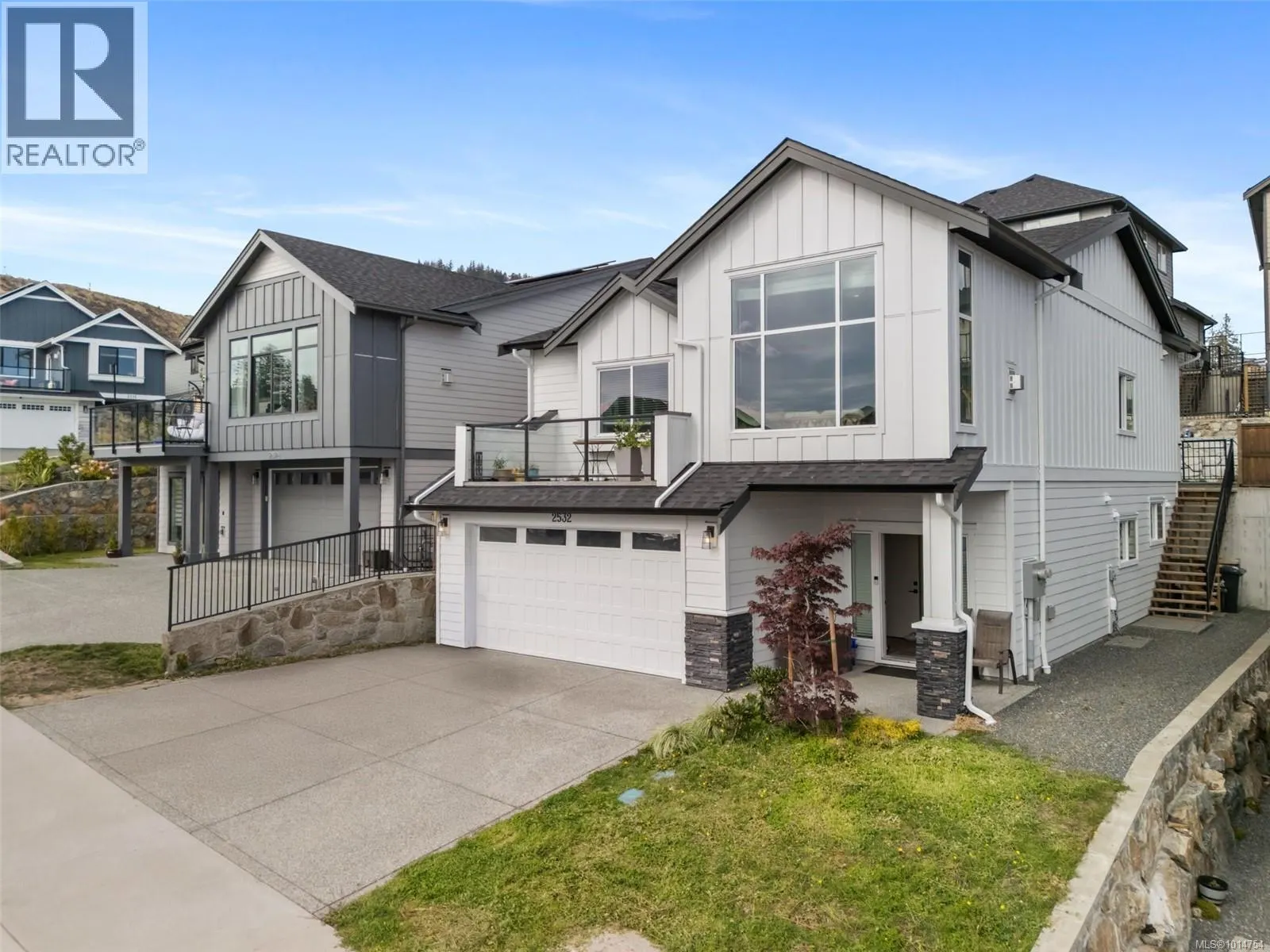 2532 Obsidian Pl