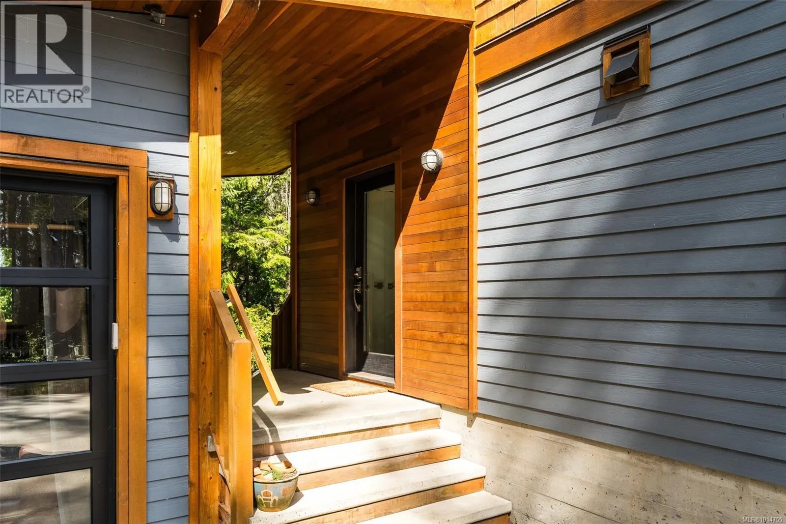 2405 Carpenter Rd