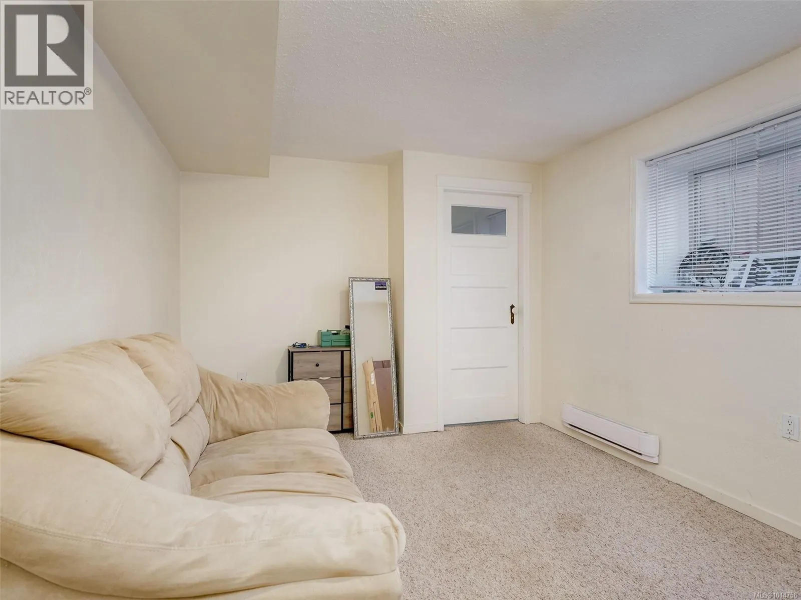 355 Richmond Ave