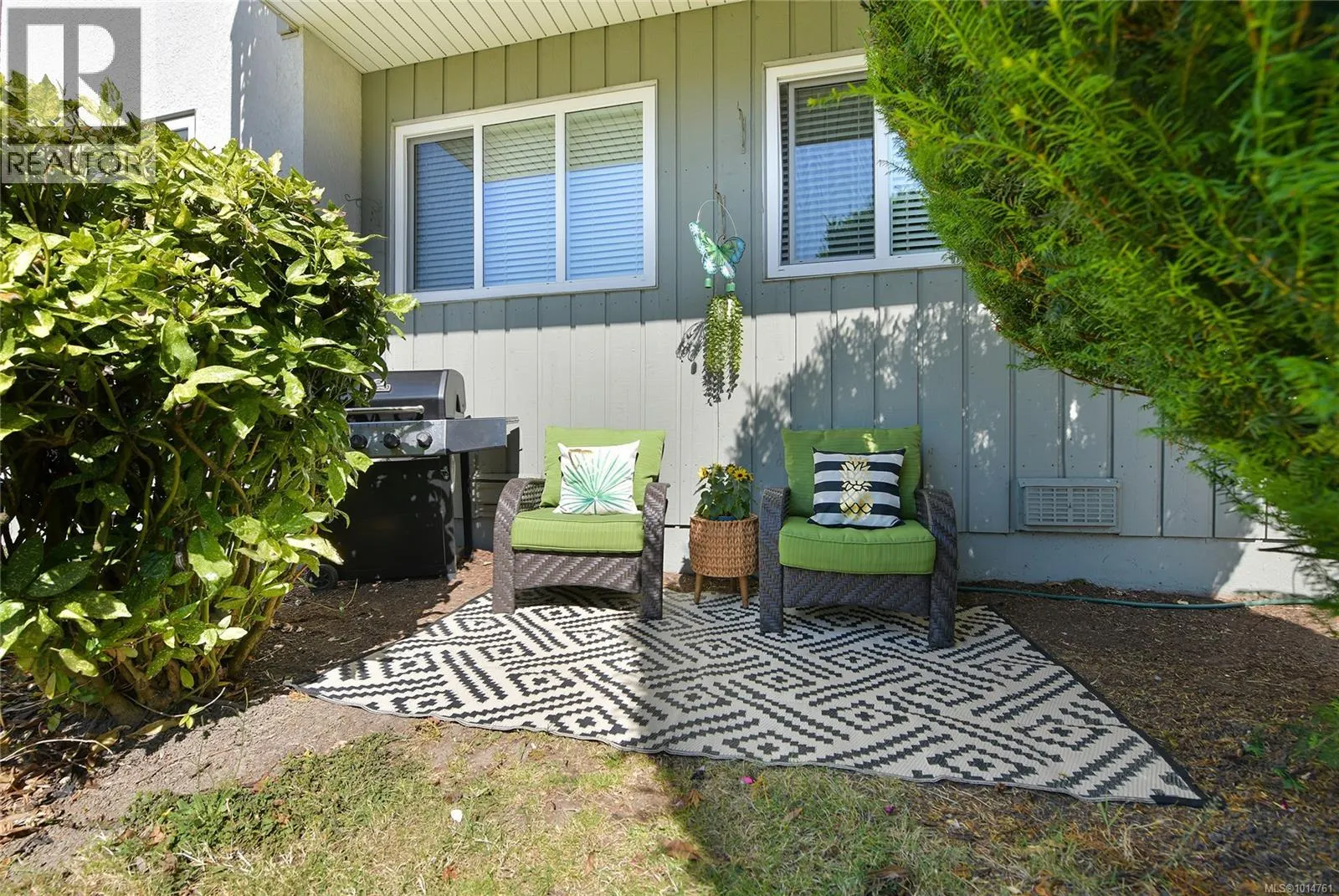 364 Burnside Rd W