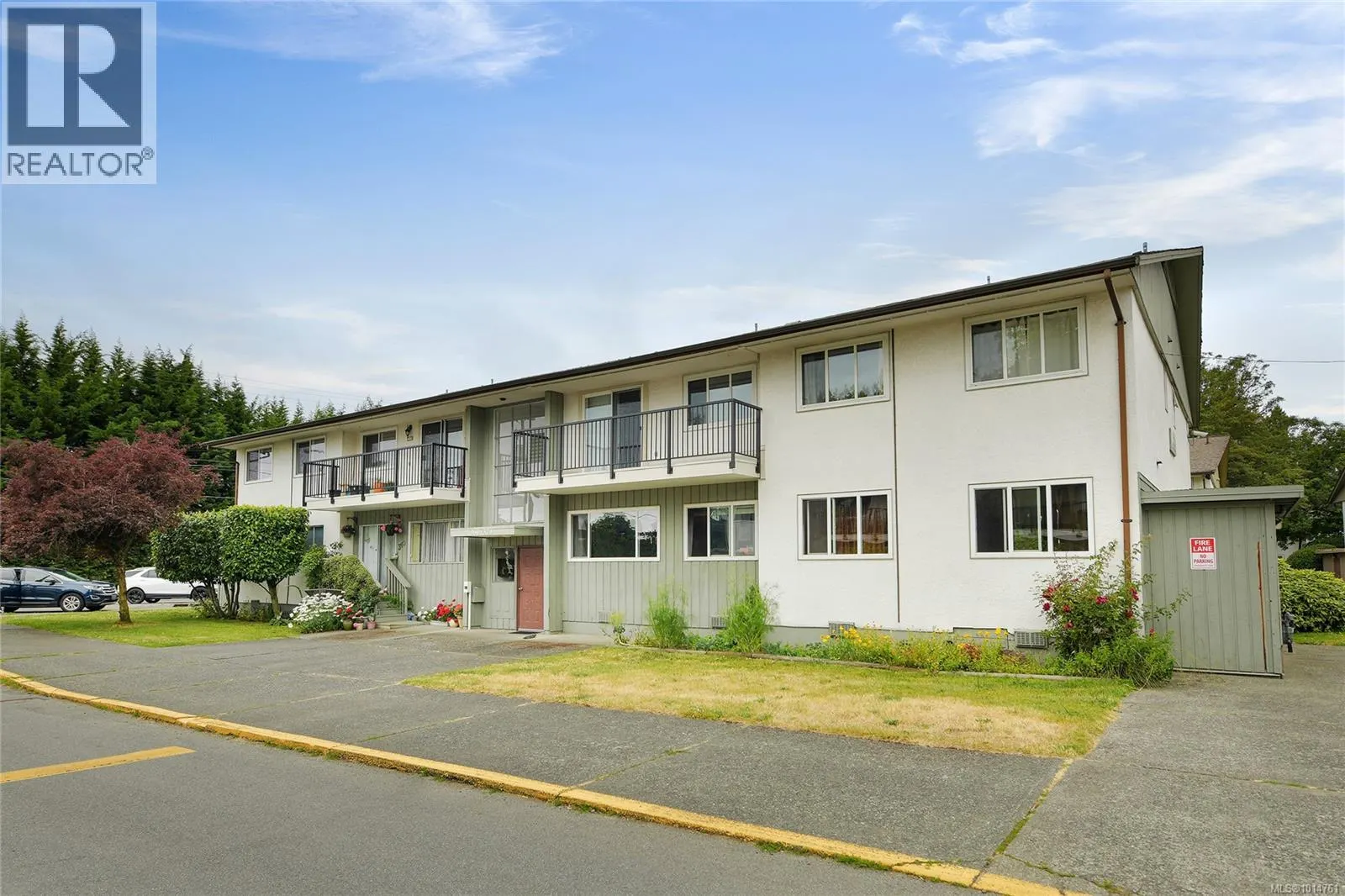 364 Burnside Rd W