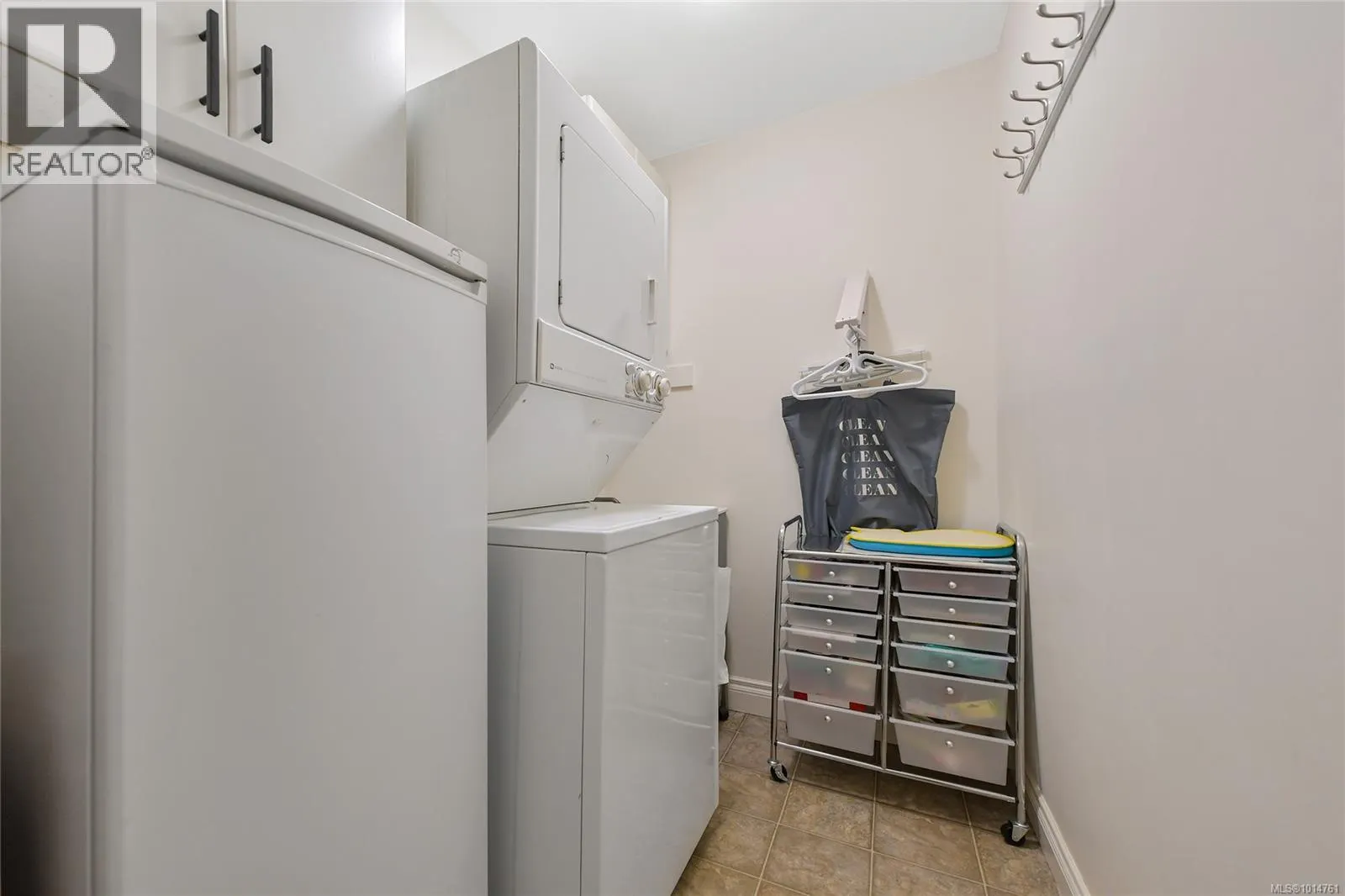 364 Burnside Rd W