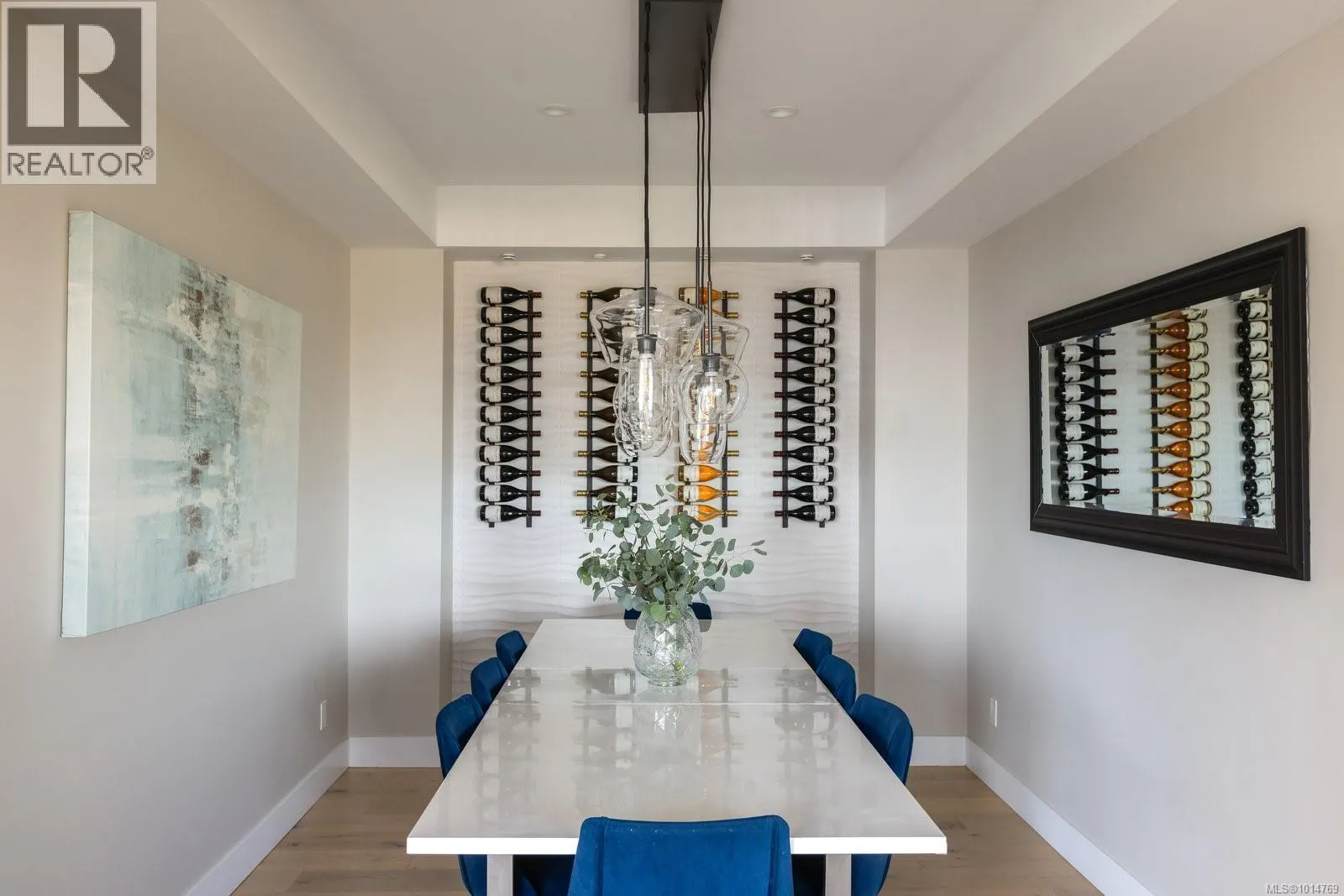 1414 Grand Forest Close