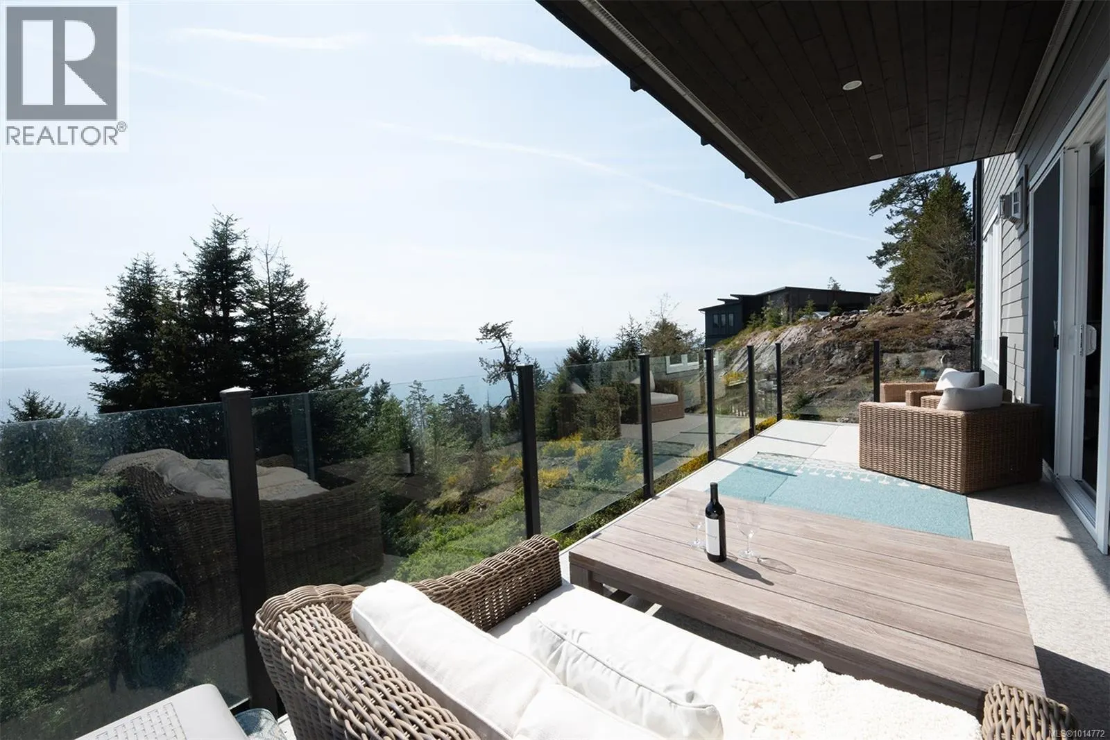 7470 Thornton Hts