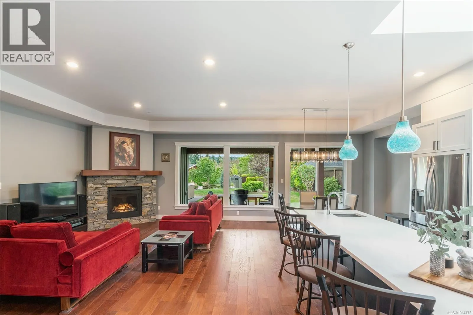 166 Skylark Ave