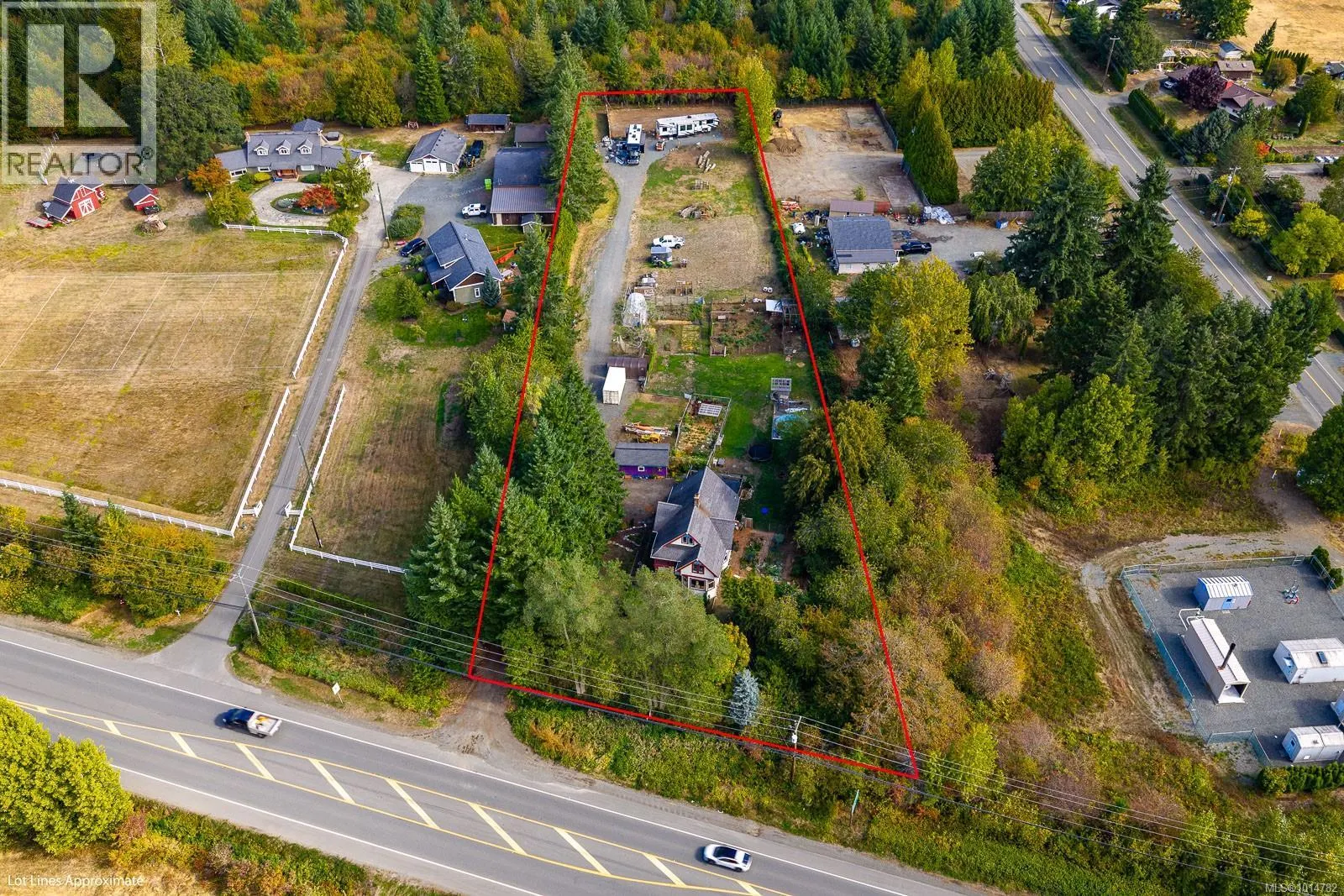 5068 Island Hwy N