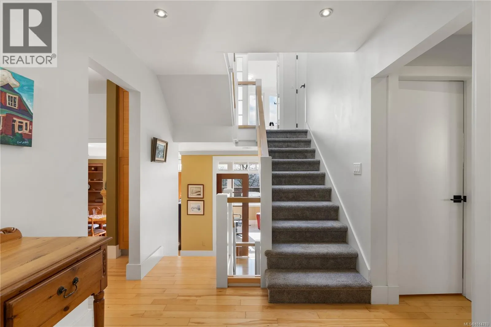 8242 Thomson Pl