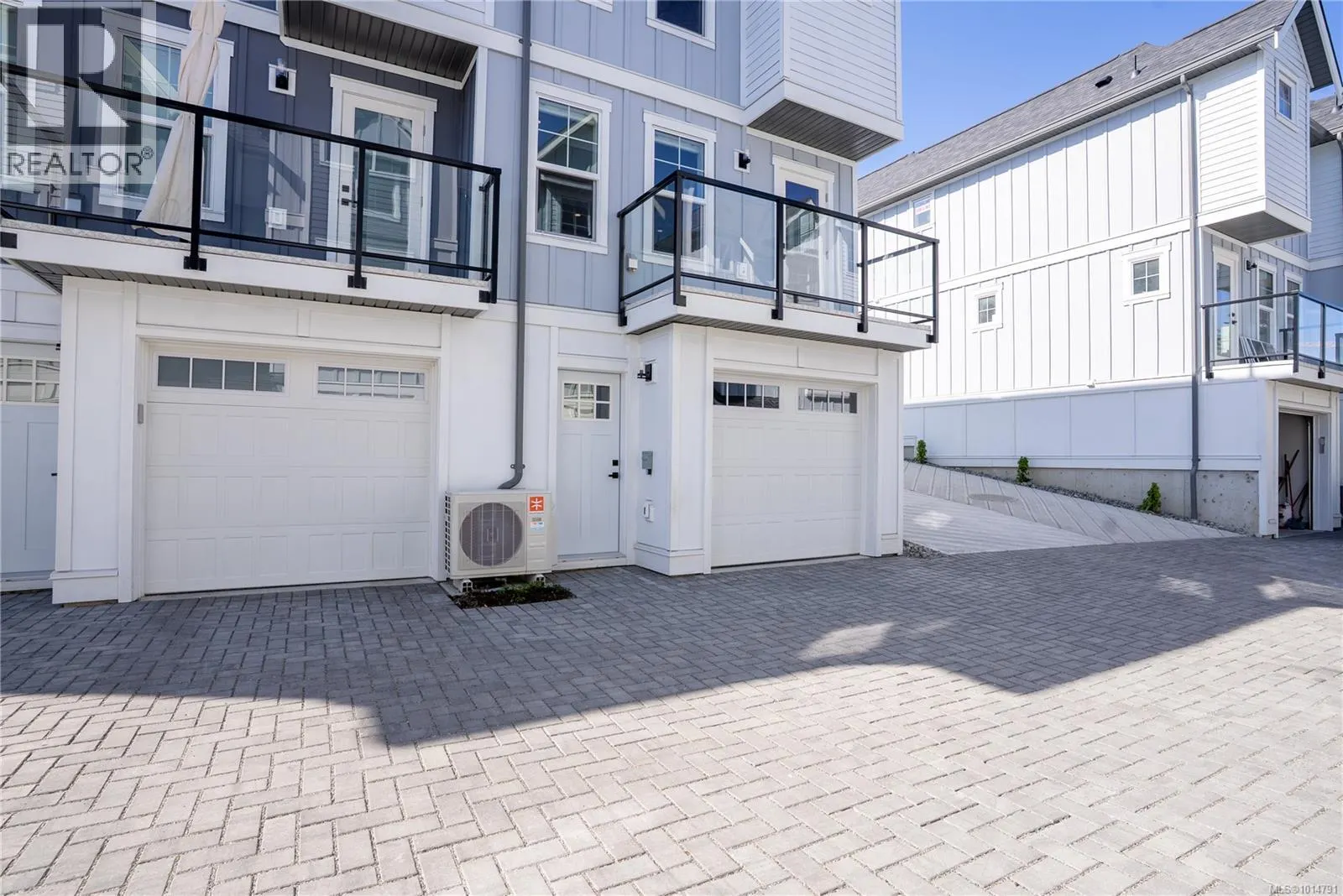 Unit 4 3907 Cedar Hill Rd