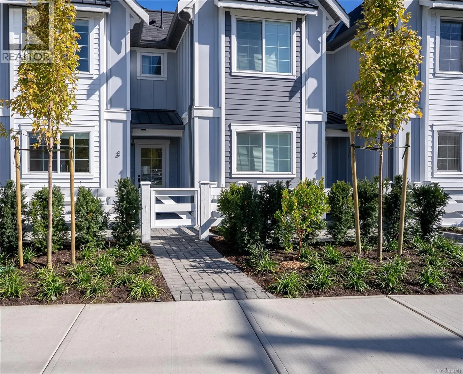 Unit 4 3907 Cedar Hill Rd