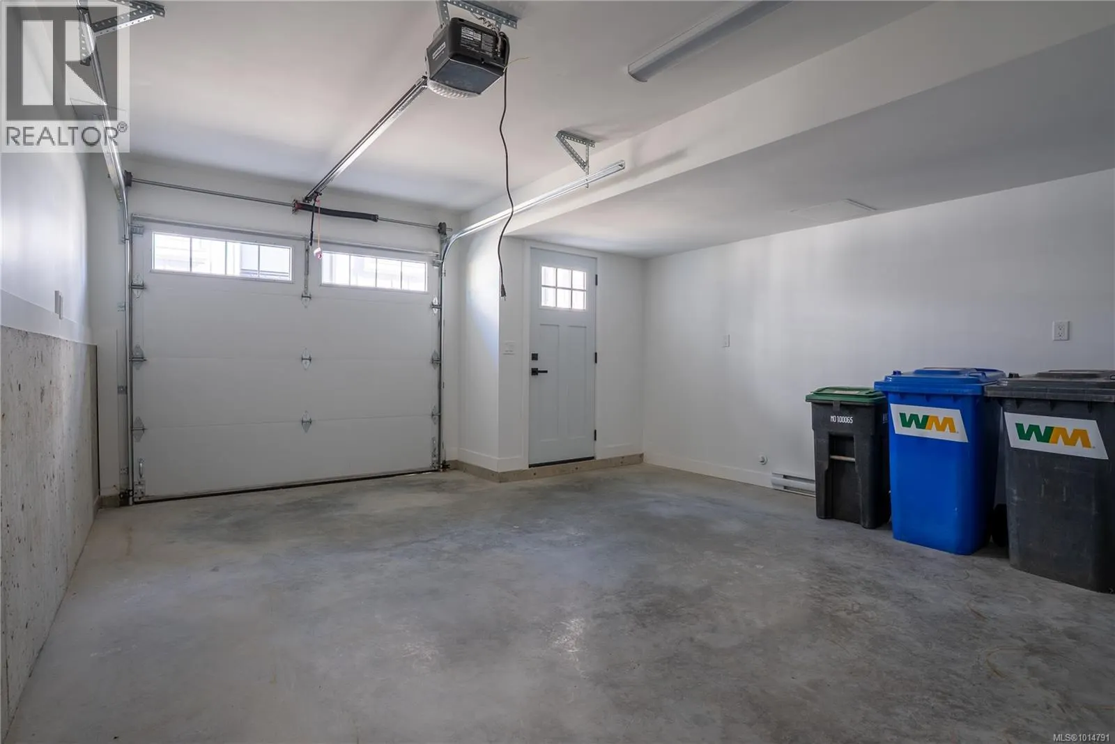 Unit 4 3907 Cedar Hill Rd
