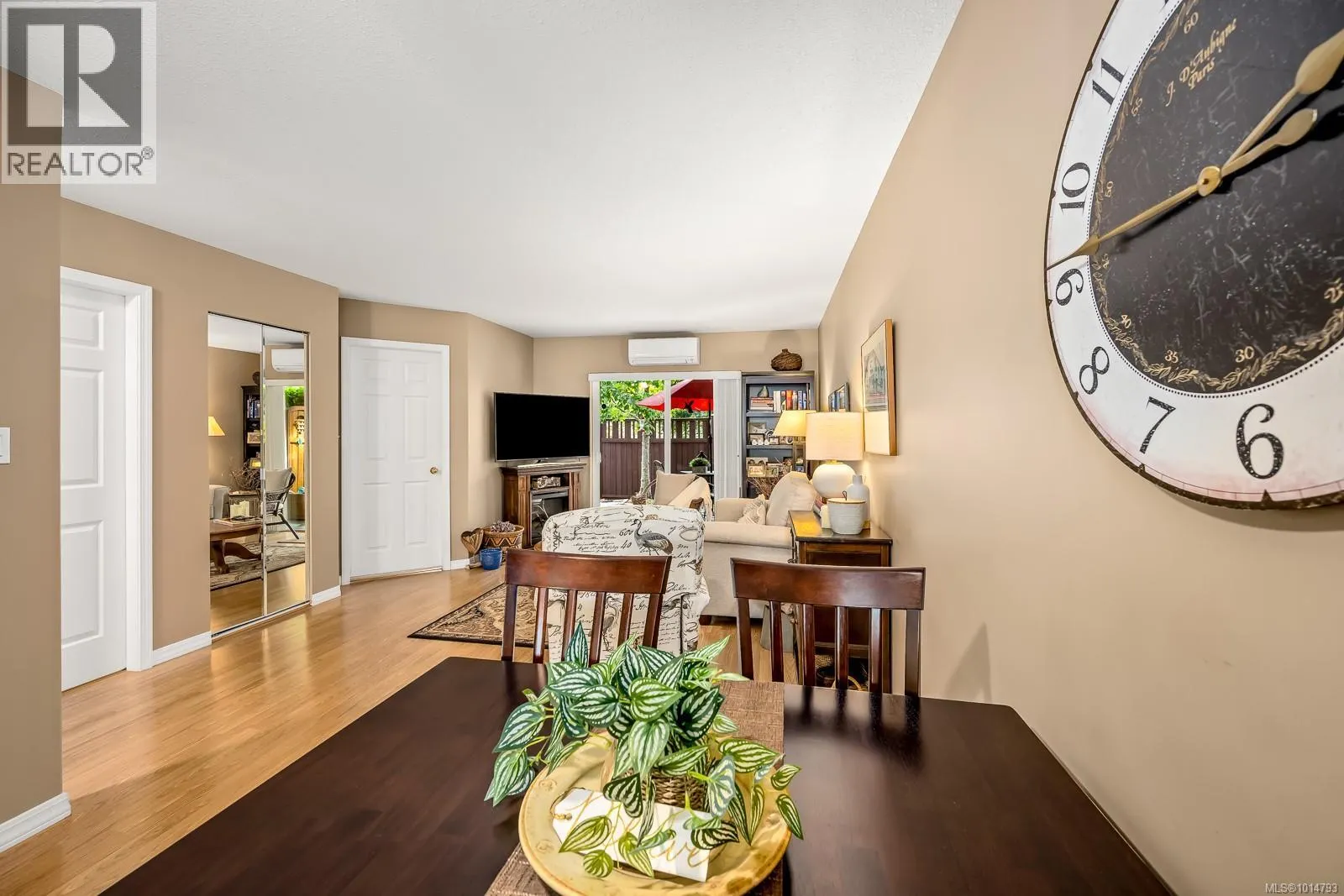 28 2197 Murrelet Dr