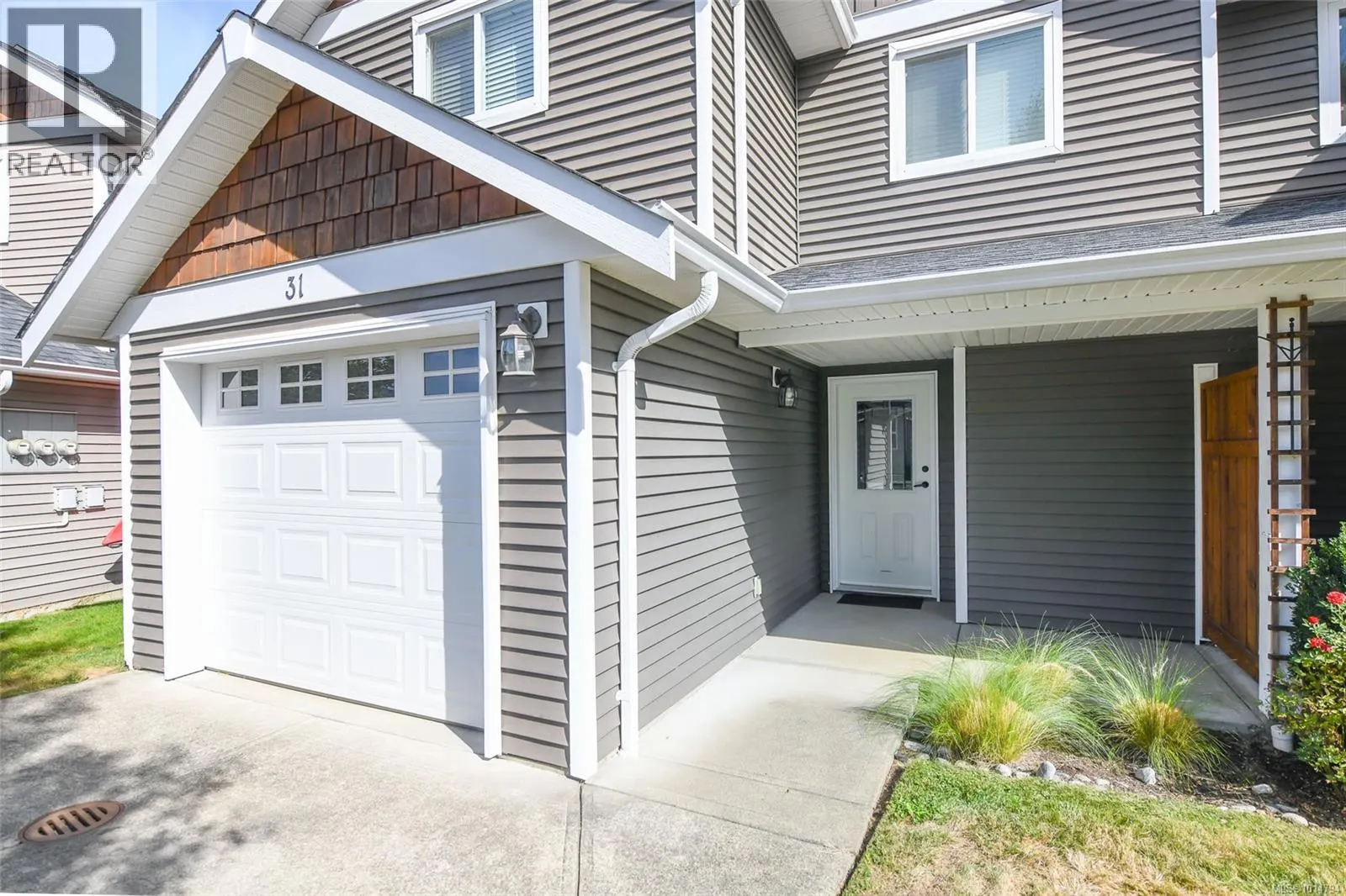 31 3400 Coniston Cres