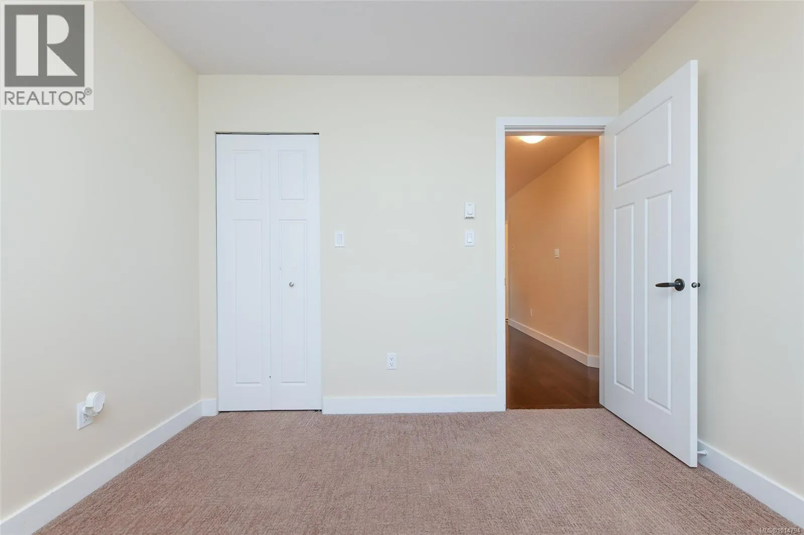 31 3400 Coniston Cres