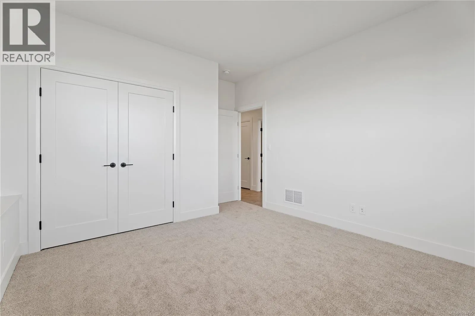 113 3116 Woodrush Dr