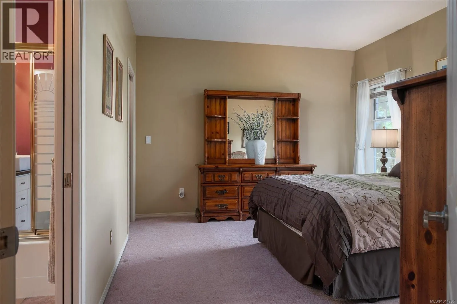 130 Ocean Walk Dr