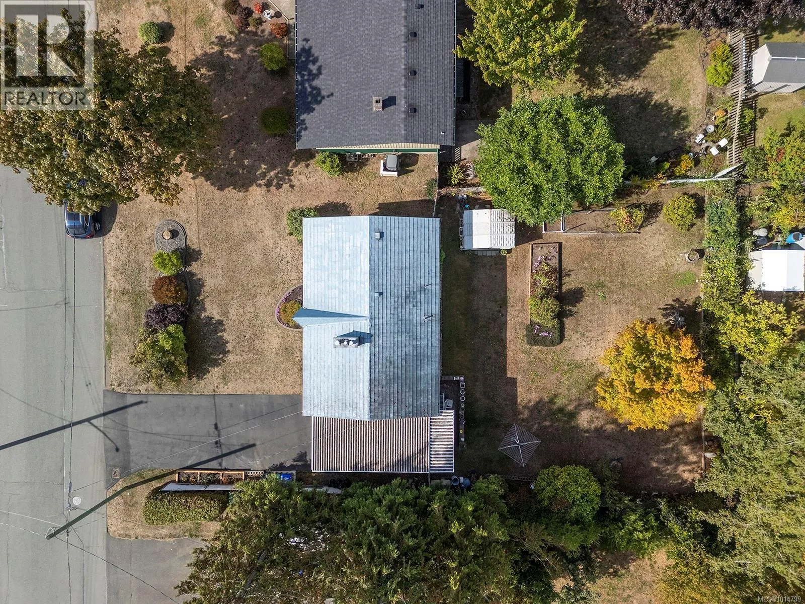 2062 Cooke Ave
