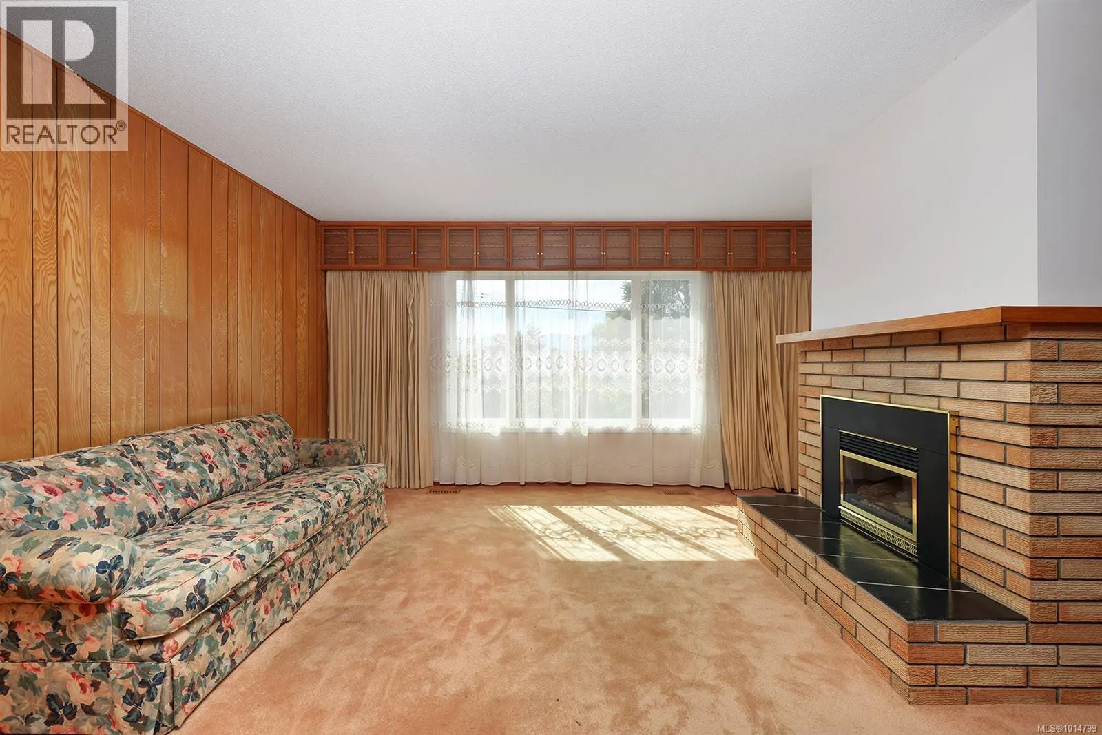 2062 Cooke Ave