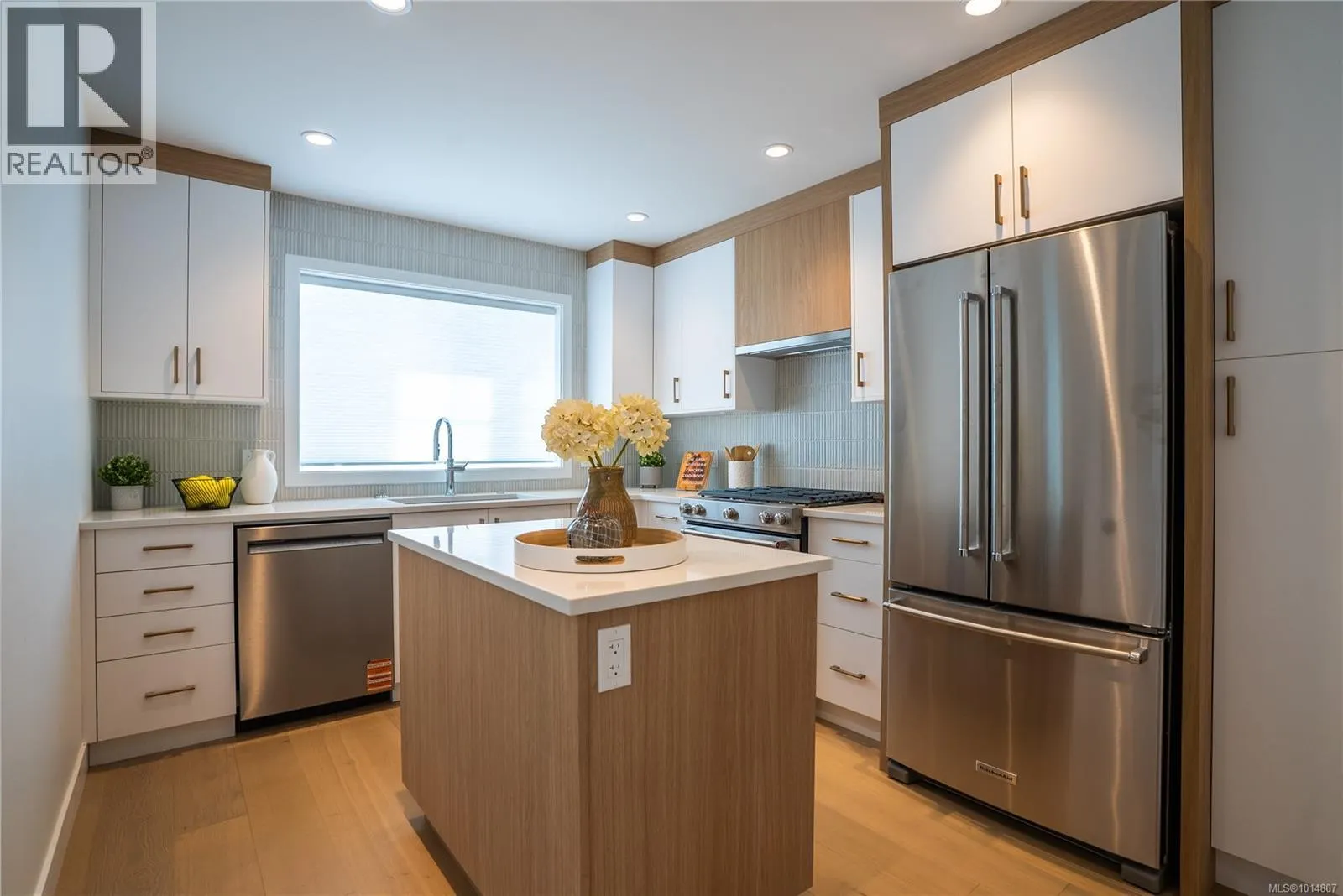 Unit 3 3907 Cedar Hill Rd