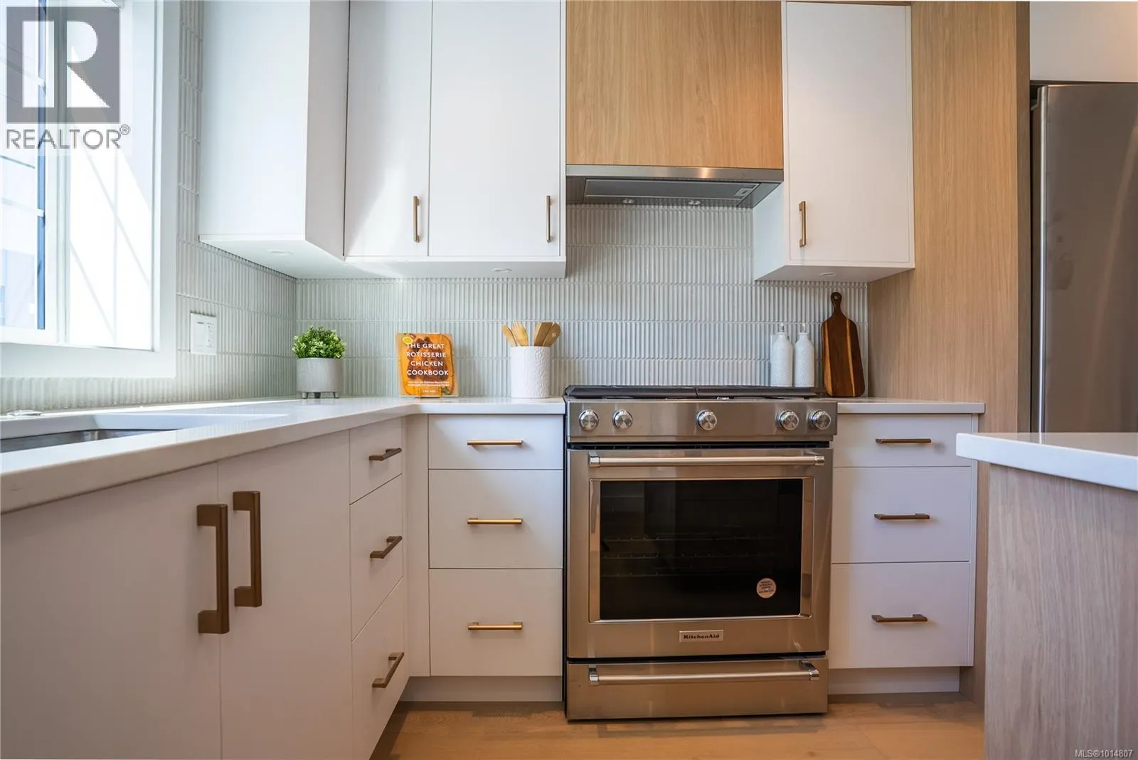 Unit 3 3907 Cedar Hill Rd