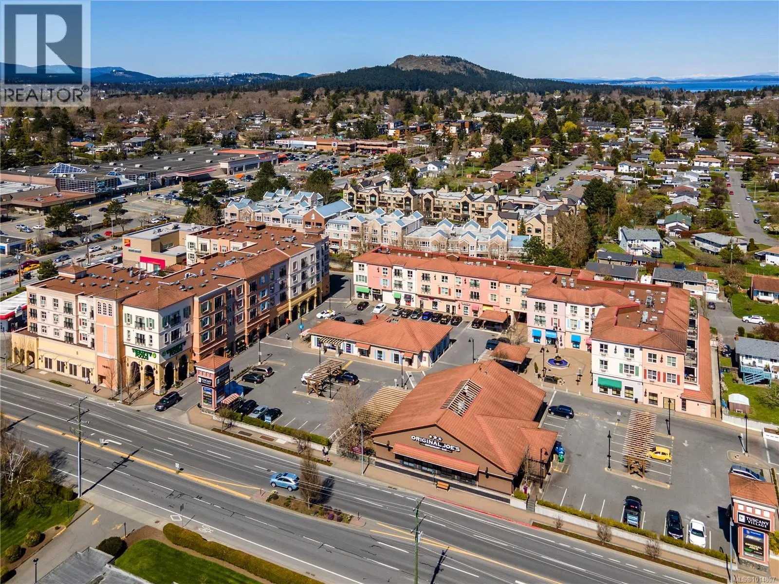 Unit 3 3907 Cedar Hill Rd