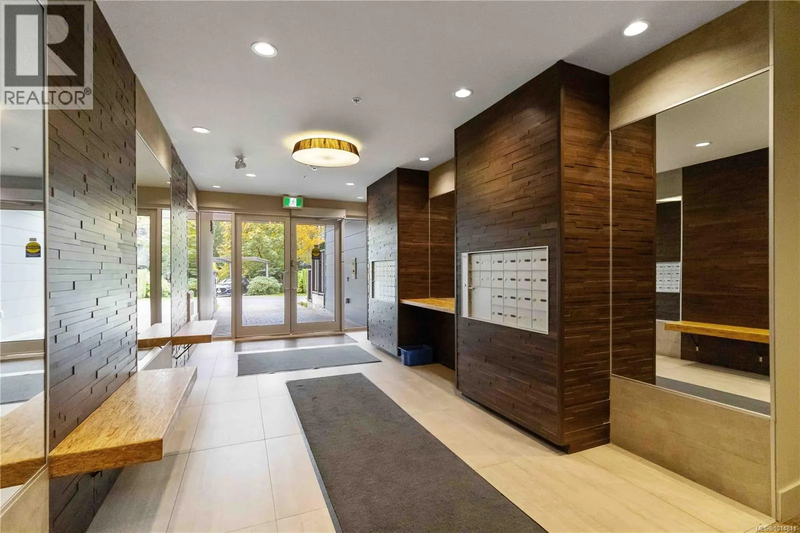 309 3815 Rowland Ave
