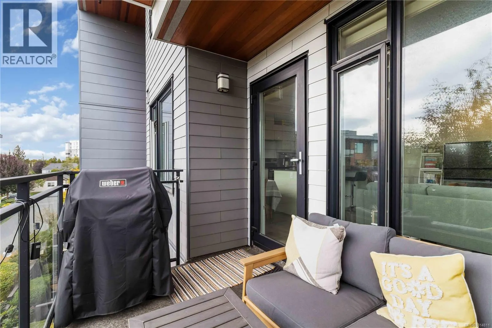 309 3815 Rowland Ave
