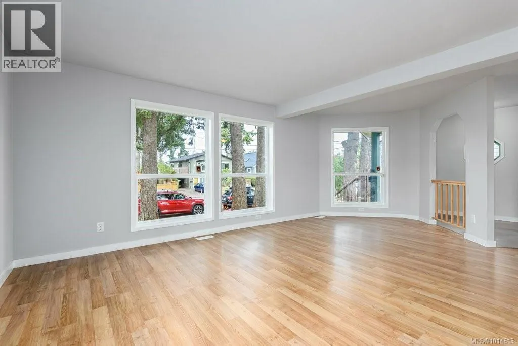A & B 792 12th St