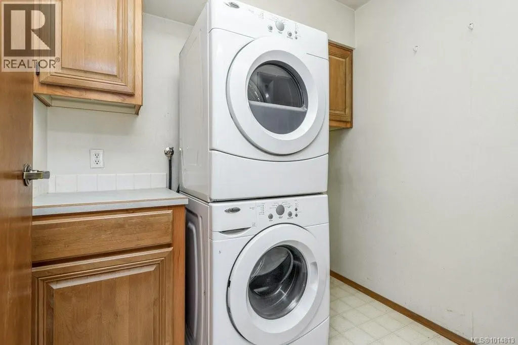 A & B 792 12th St