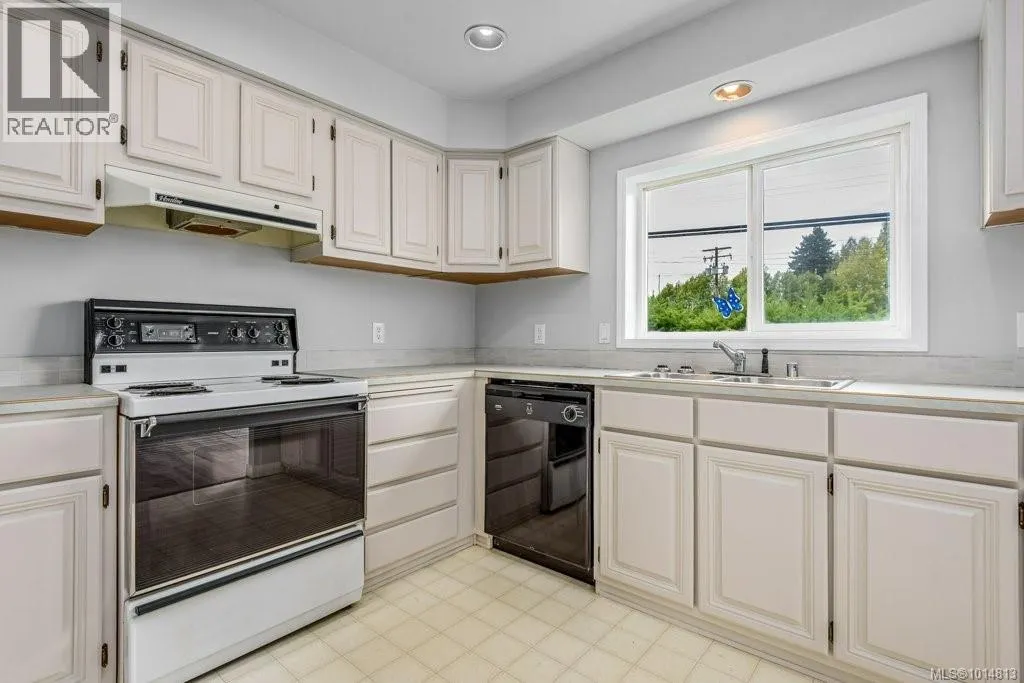 A & B 792 12th St