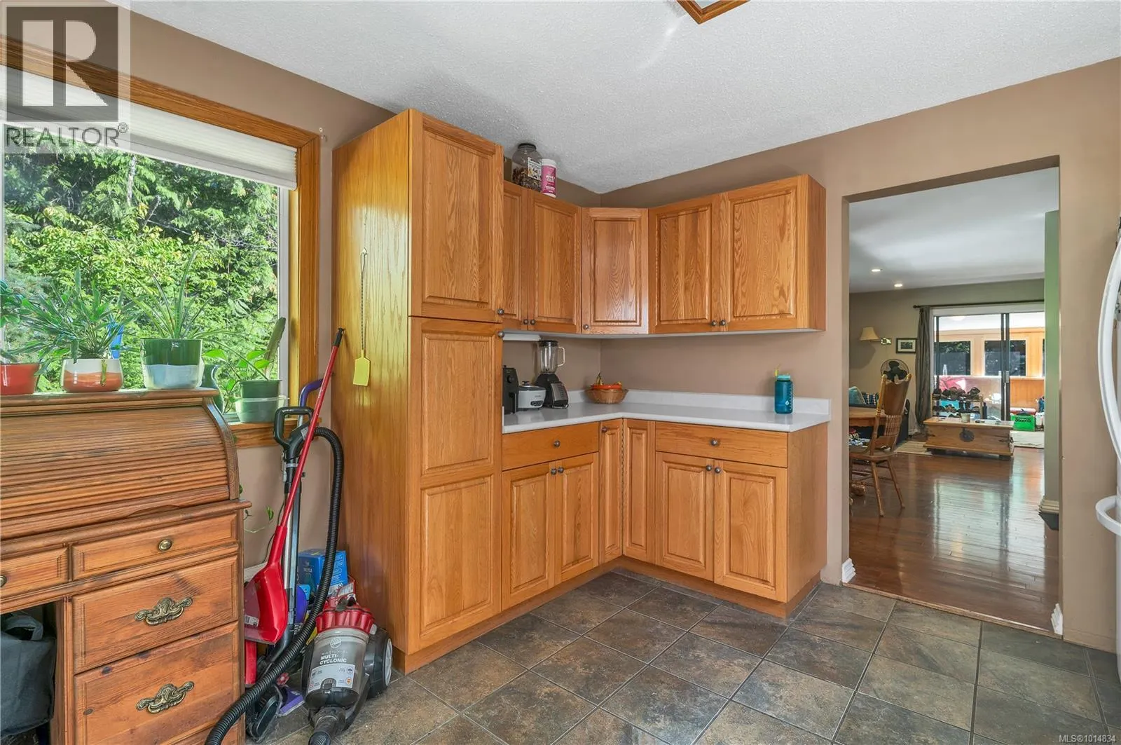 4080 Gordon Rd