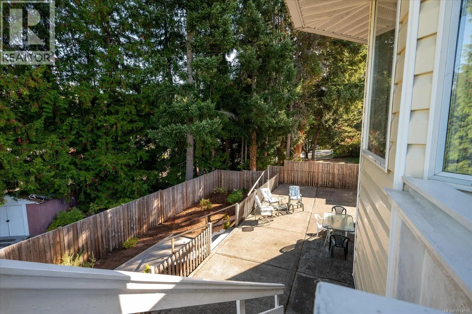 629 Dogwood Rd