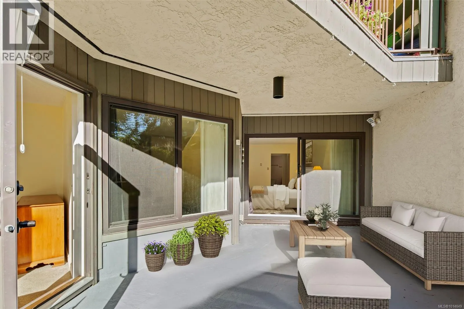 108 1149 Rockland Ave