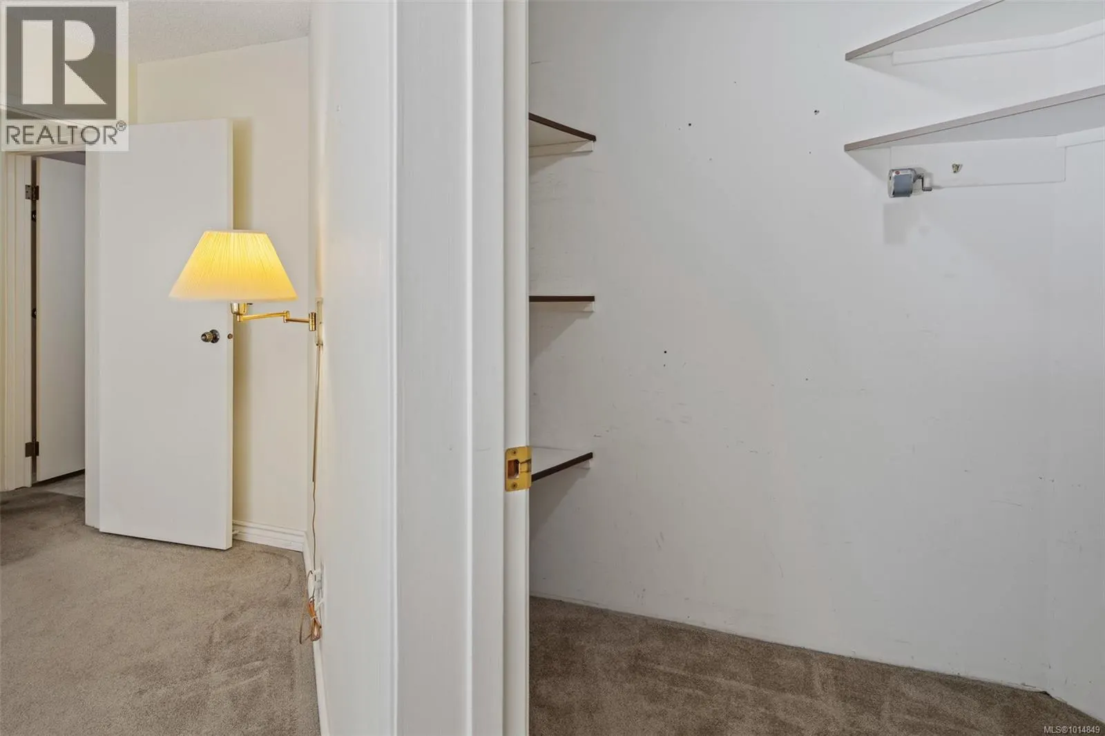 108 1149 Rockland Ave