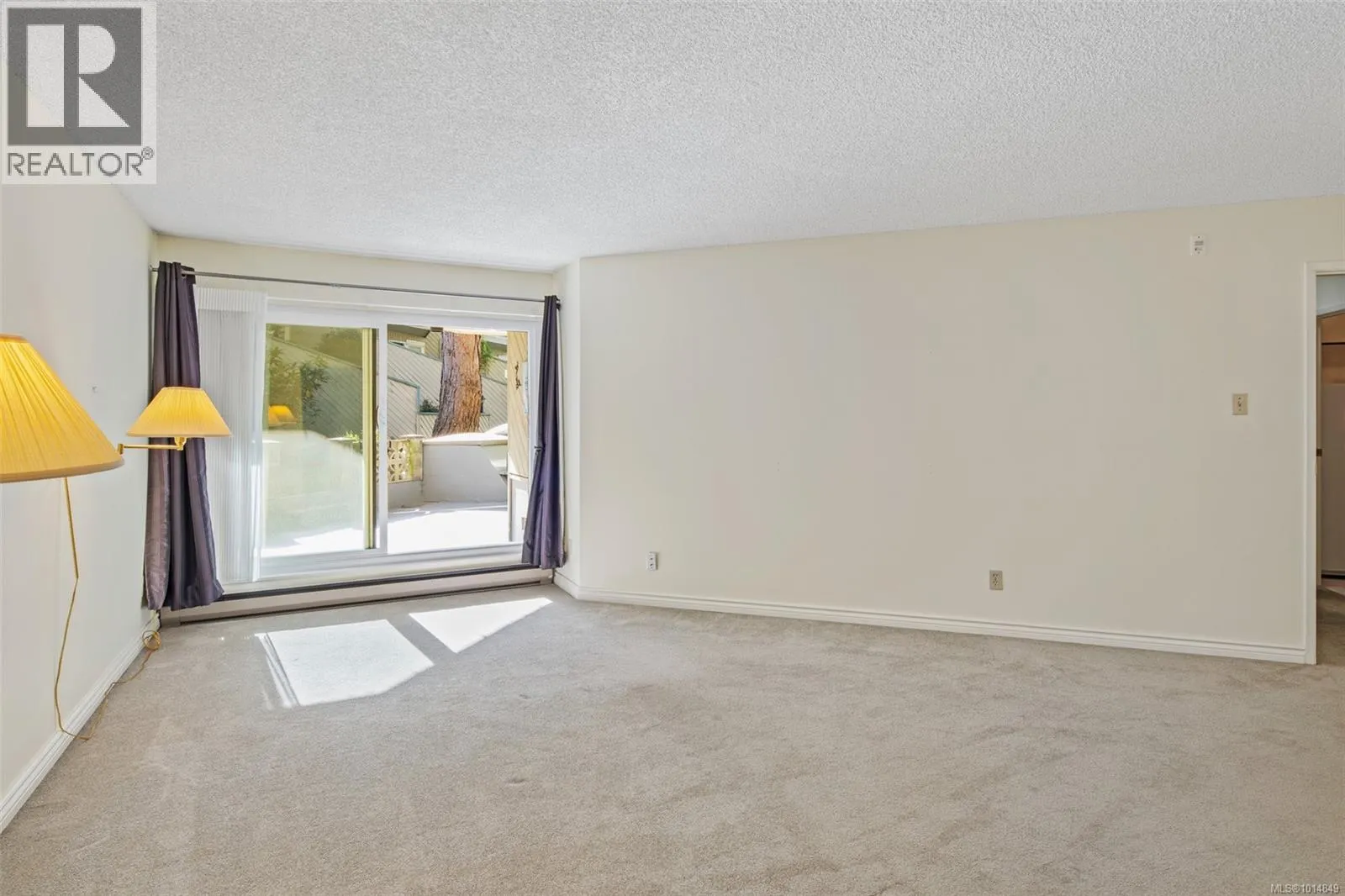 108 1149 Rockland Ave