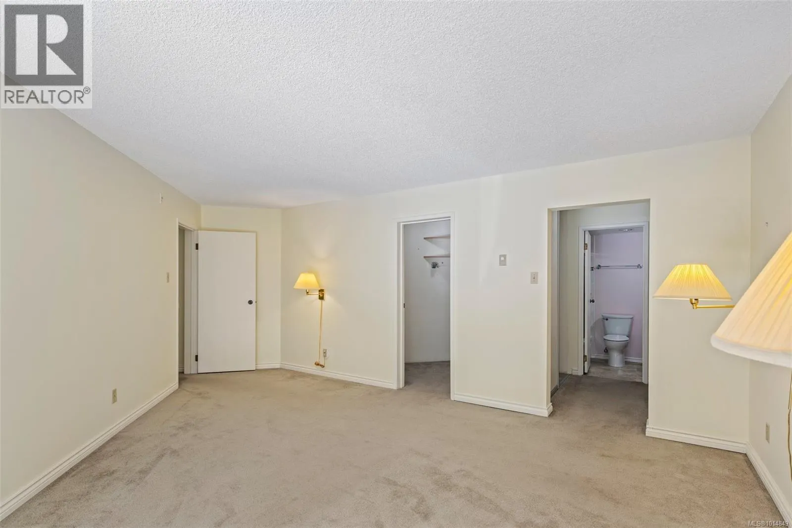 108 1149 Rockland Ave