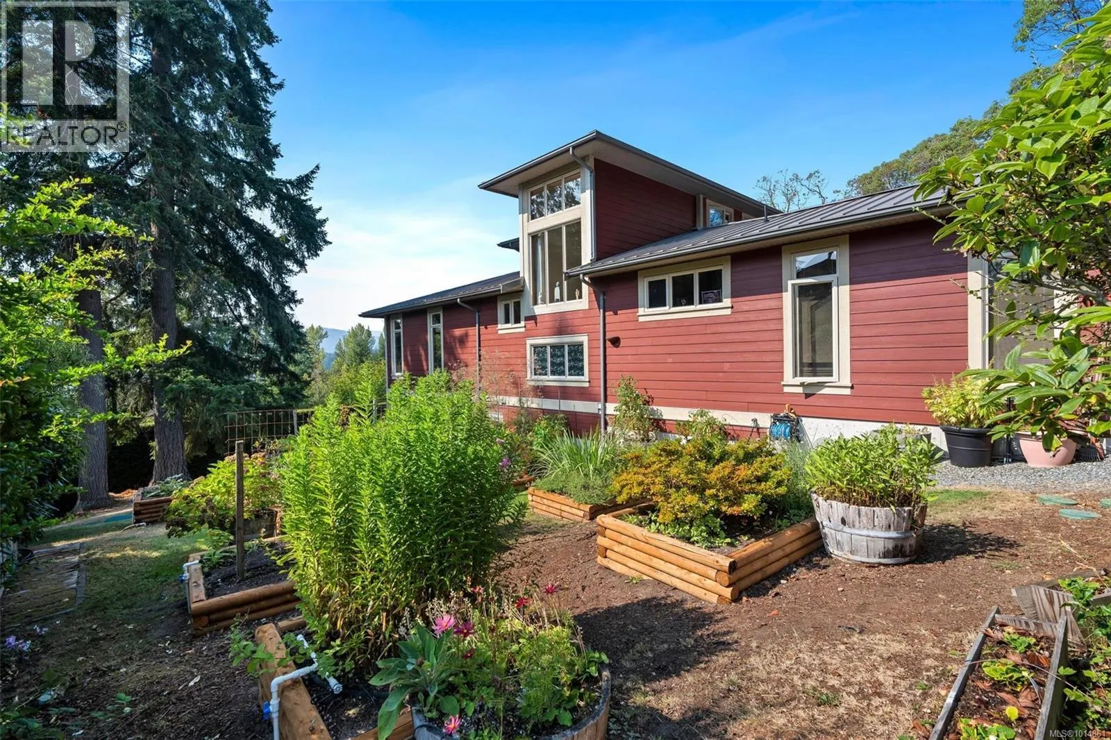 1870 Munsie Rd