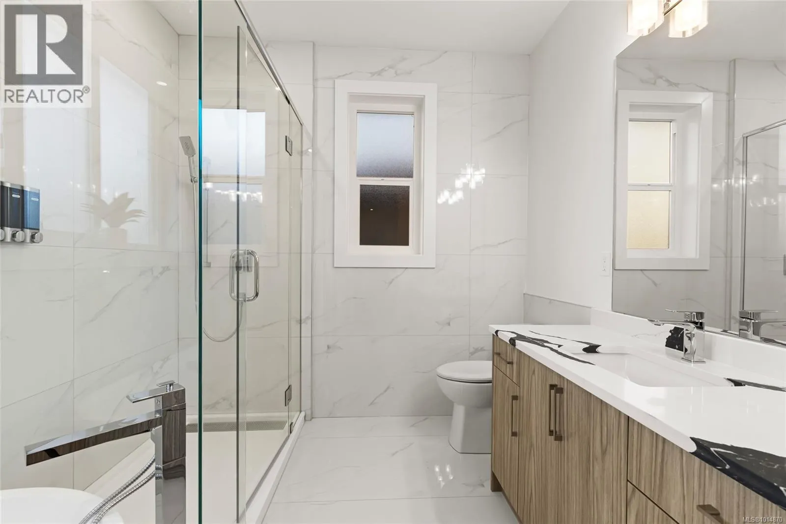 2350 Swallow Pl
