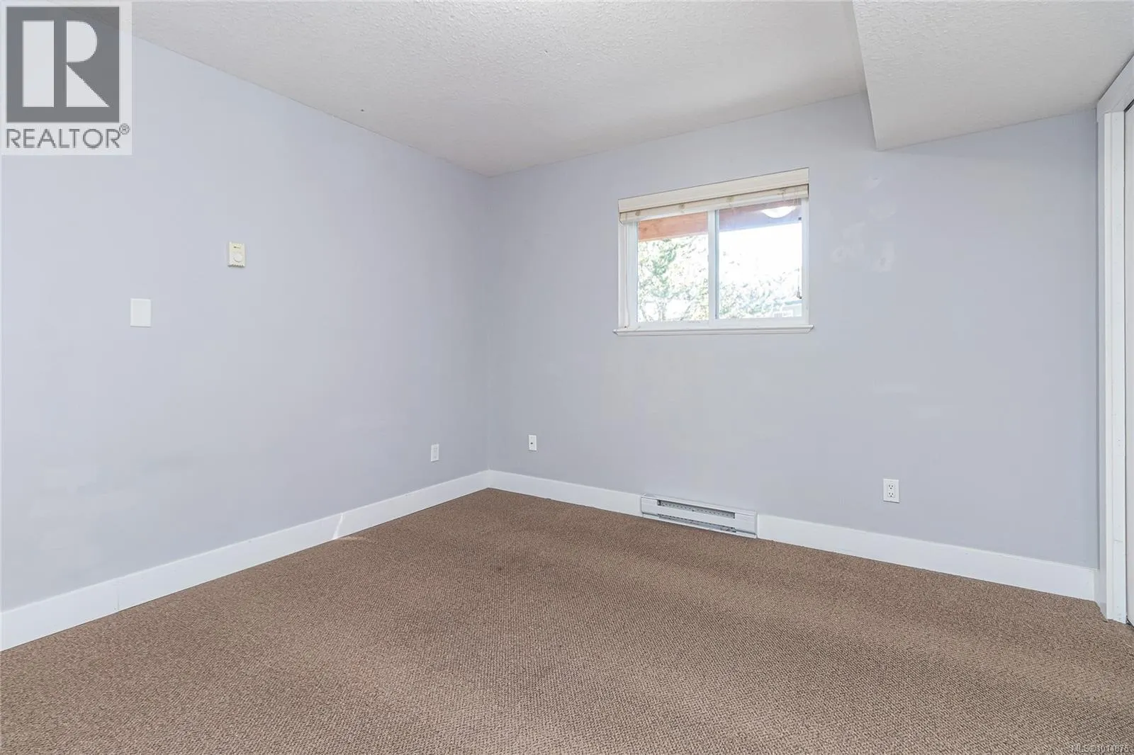 754 Southland Way