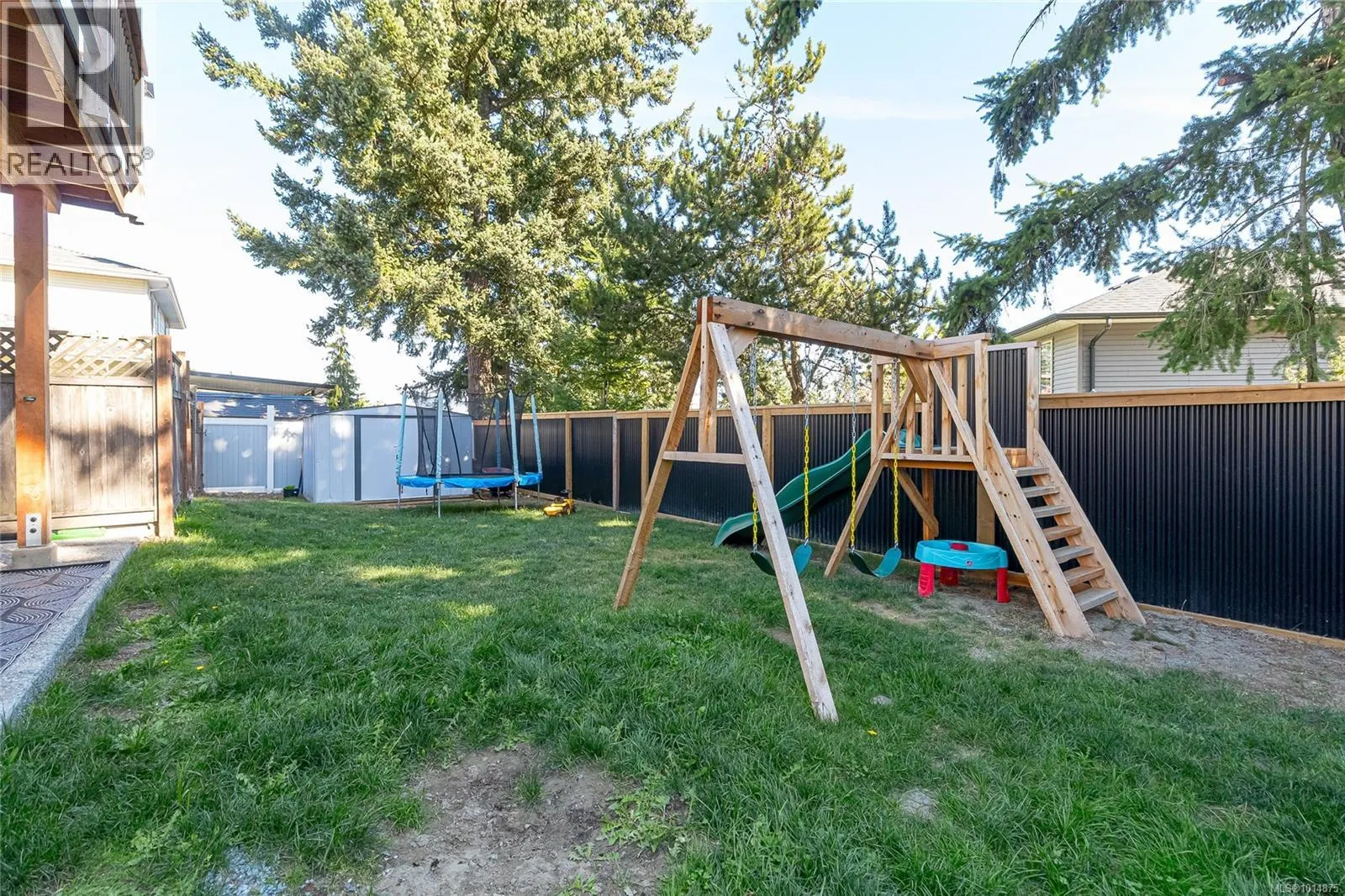 754 Southland Way