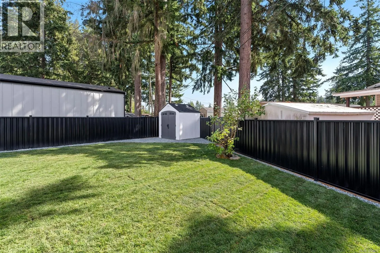 52 3560 Hallberg Rd