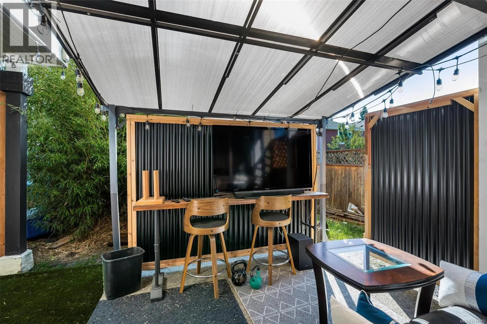 3355 Merlin Rd