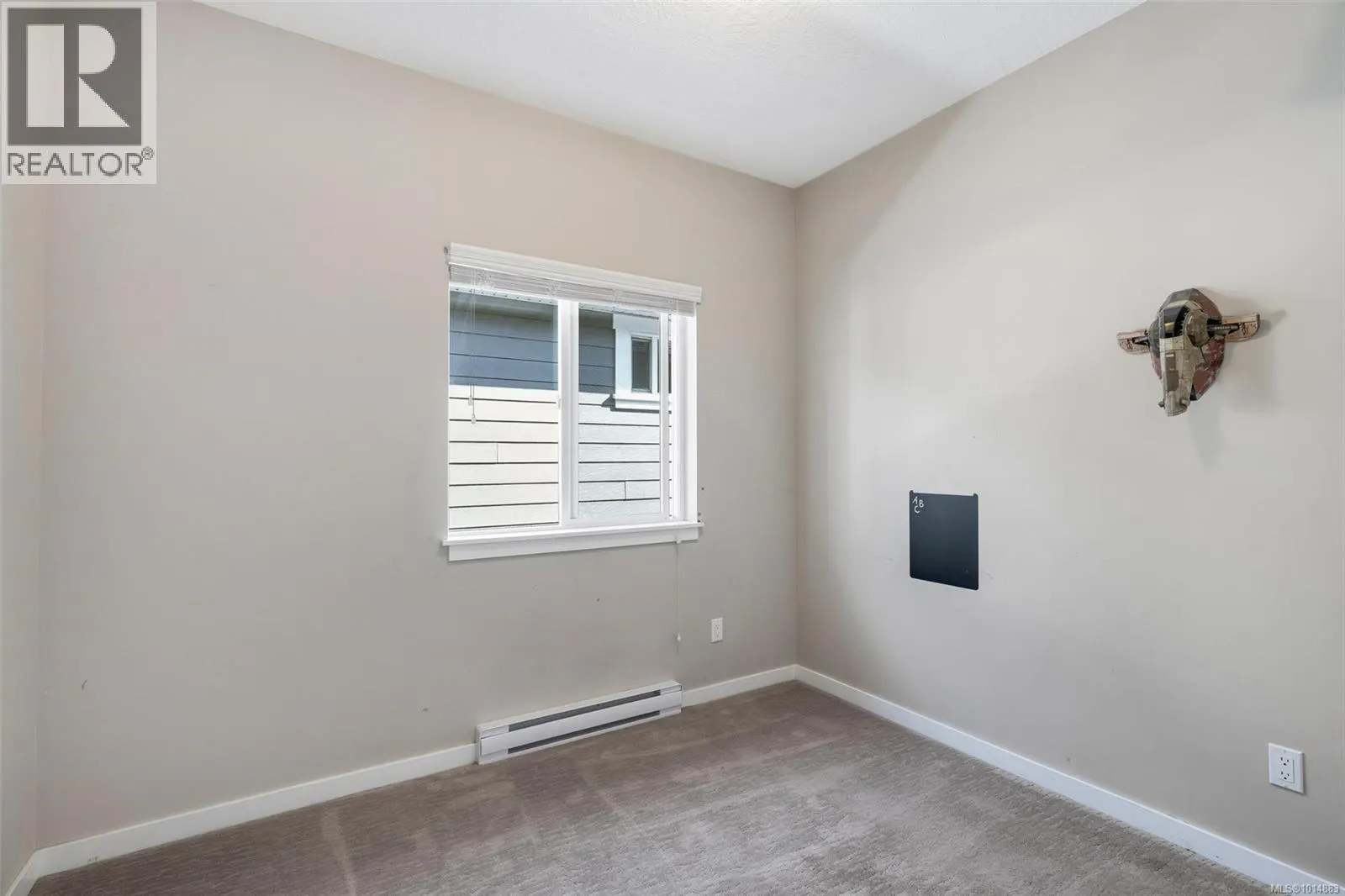 3355 Merlin Rd