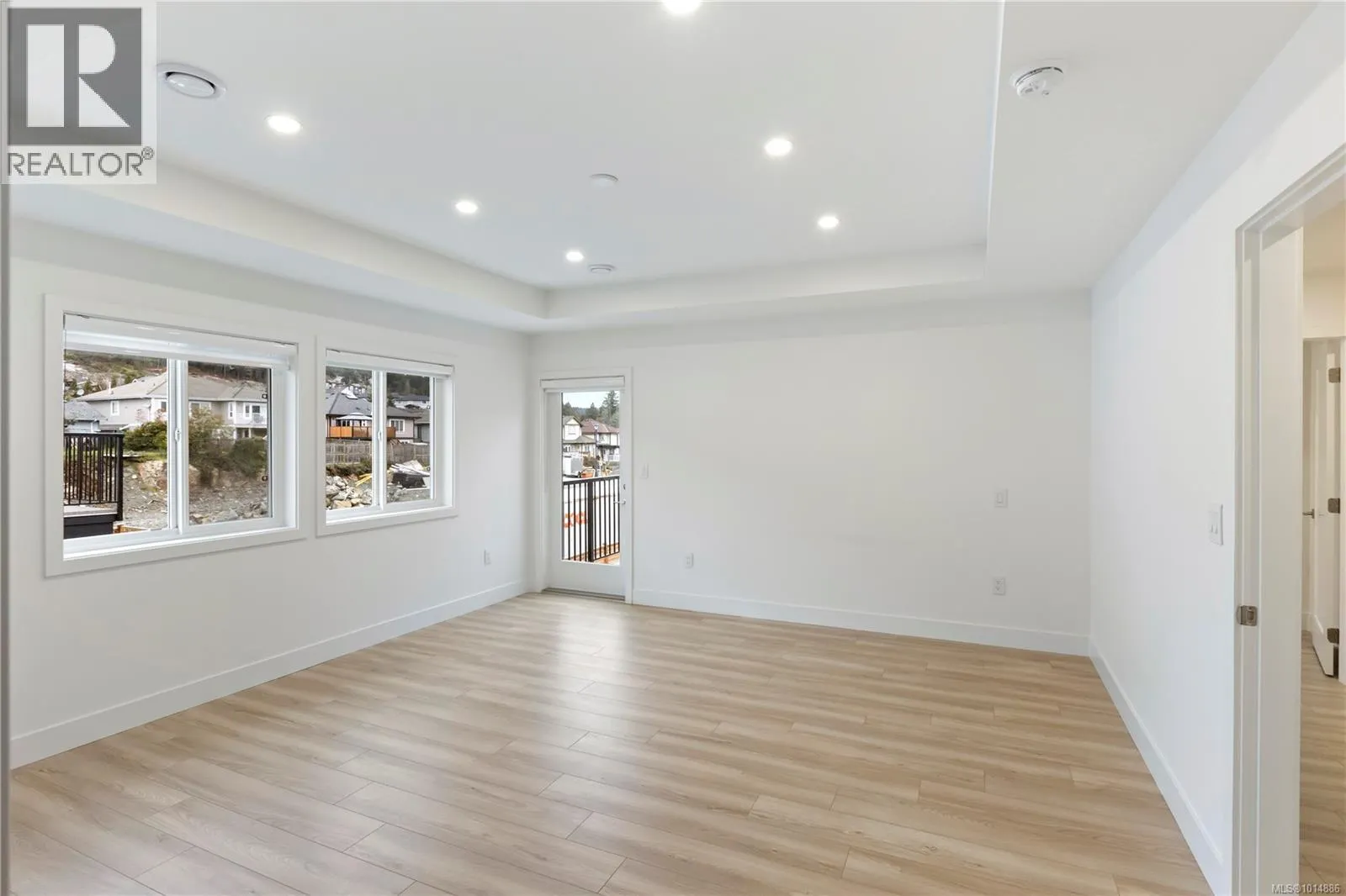 2354 Swallow Pl